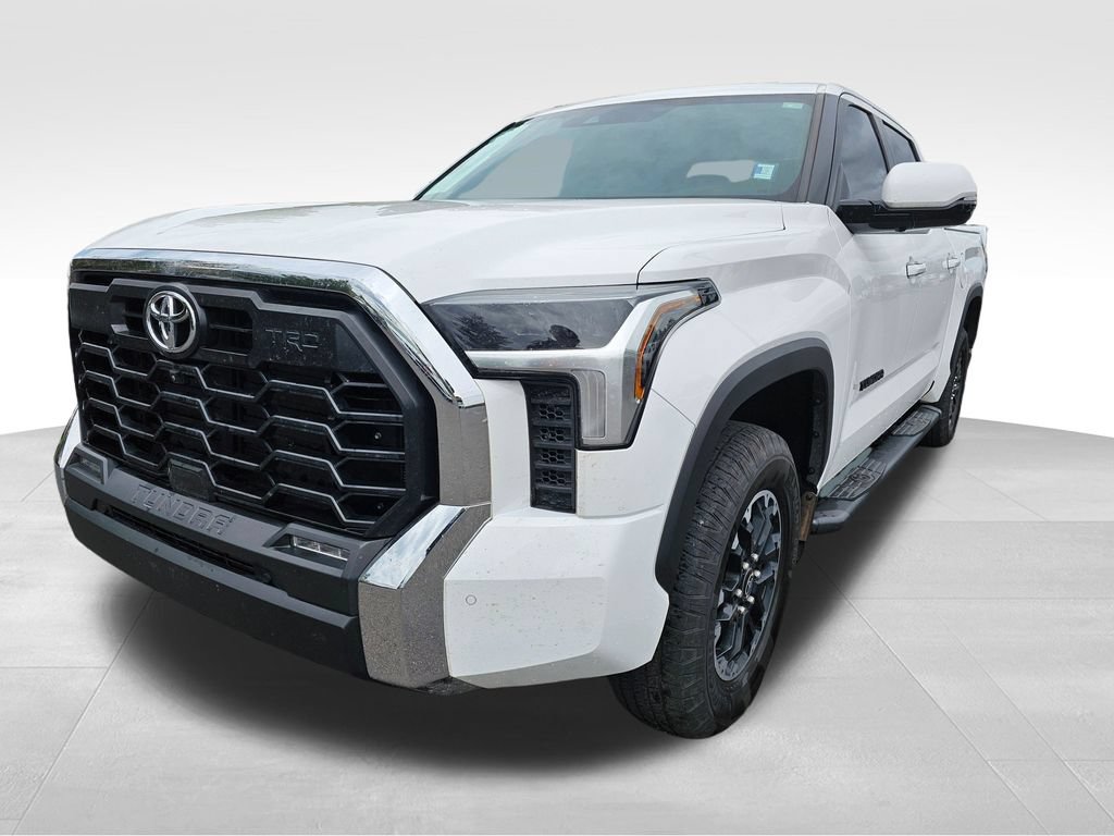 Used 2025 Toyota Tundra SR5 w/ TRD Off-Road Premium Package AWD/4WD image 4