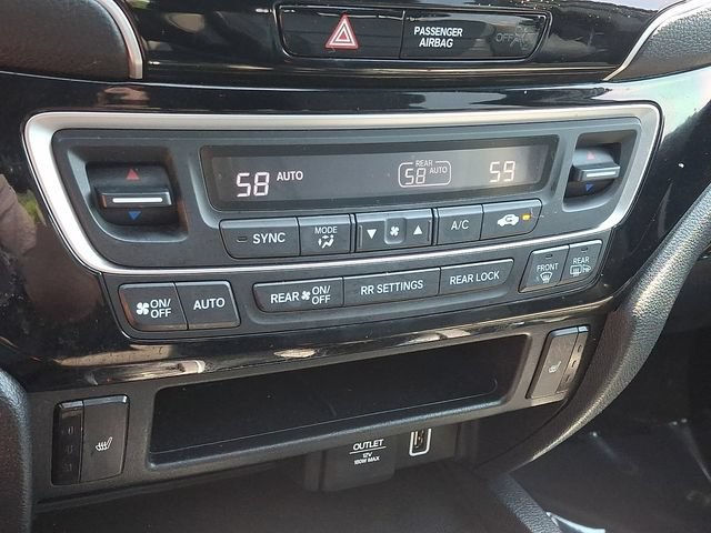 Used 2020 Honda Passport Touring image 18