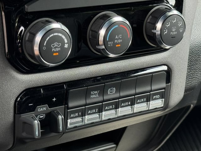 New 2027 RAM 5500 4x4 Crew Cab image 20