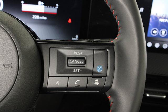 Certified 2026 Nissan Kicks SR FWD image 27