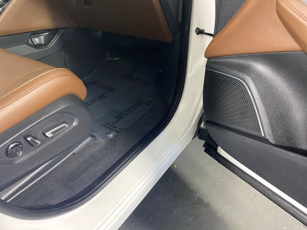 Used 2023 Acura MDX w/ Technology Package AWD/4WD image 35