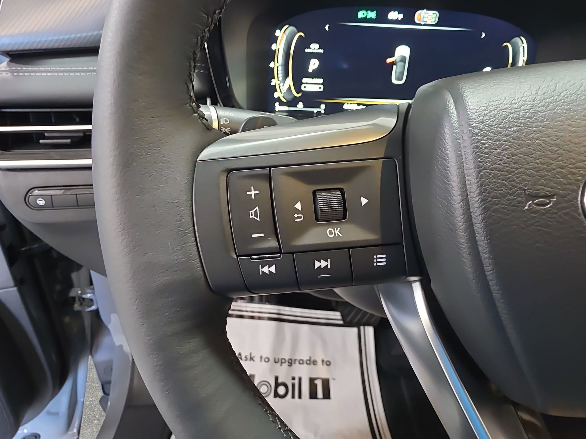 Certified 2026 INFINITI QX60 Luxe w/ Cargo Package image 17