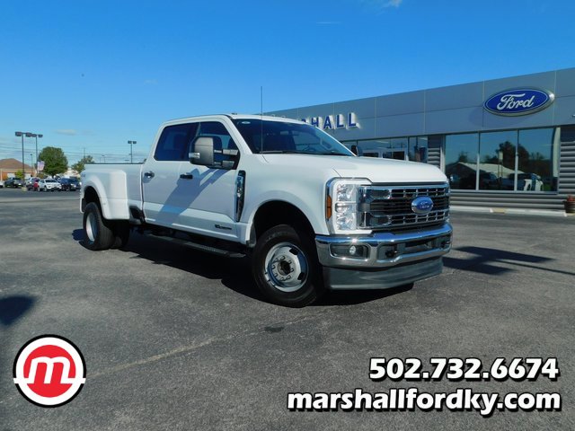 Used 2024 Ford F350 XLT image 1
