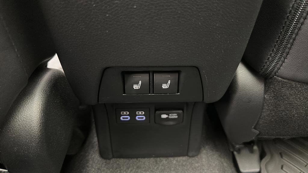 Used 2024 Toyota Prius Prime Premium w/ Advanced Technology Package FWD image 12