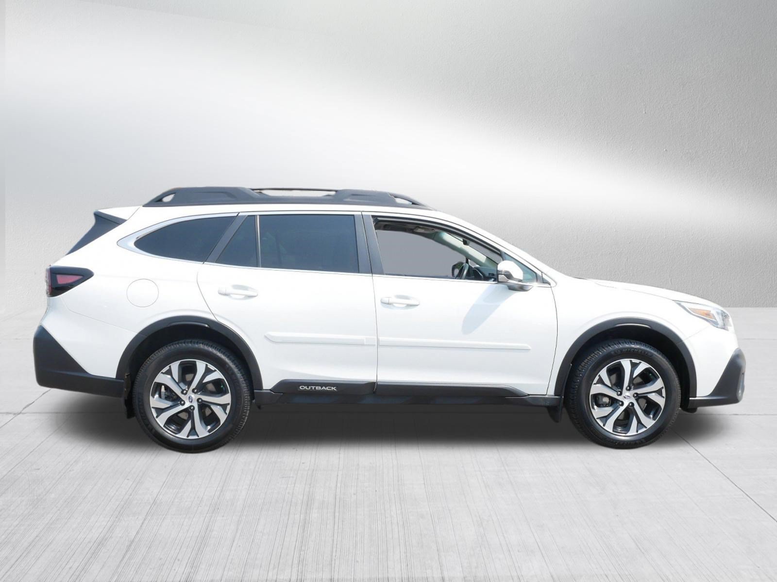 Used 2022 Subaru Outback Limited AWD/4WD image 8