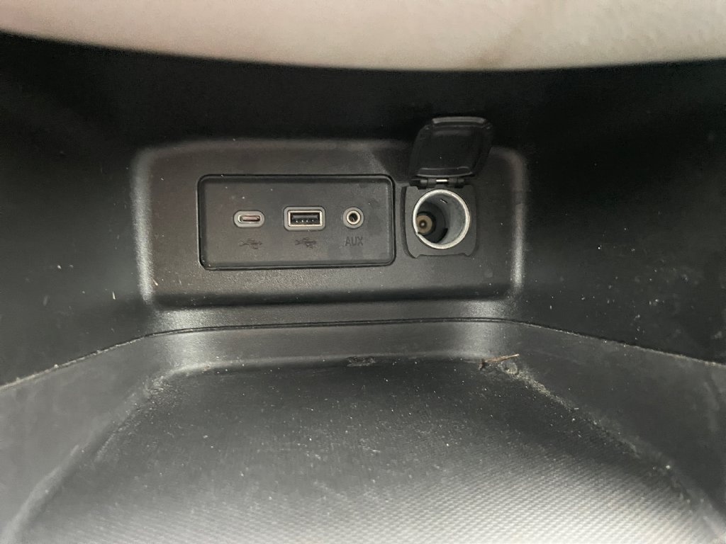 Used 2022 Chevrolet Equinox LS AWD/4WD image 37