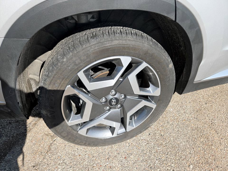 Used 2024 Hyundai Palisade SEL image 36