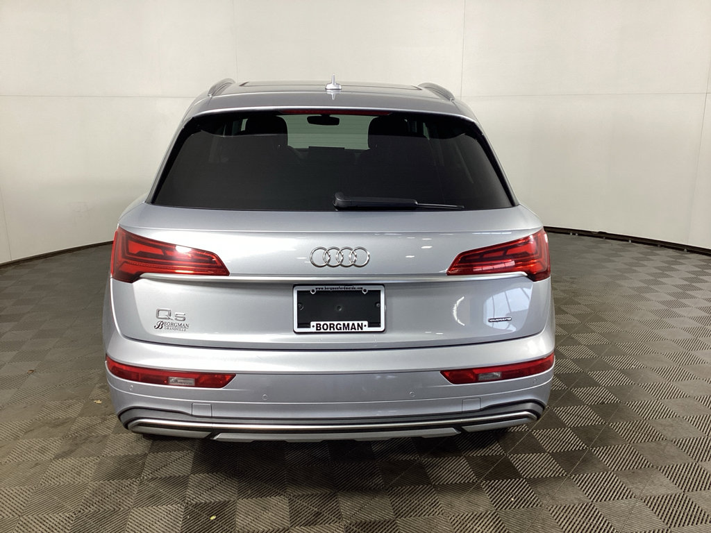 Used 2021 Audi Q5 Premium Plus image 3