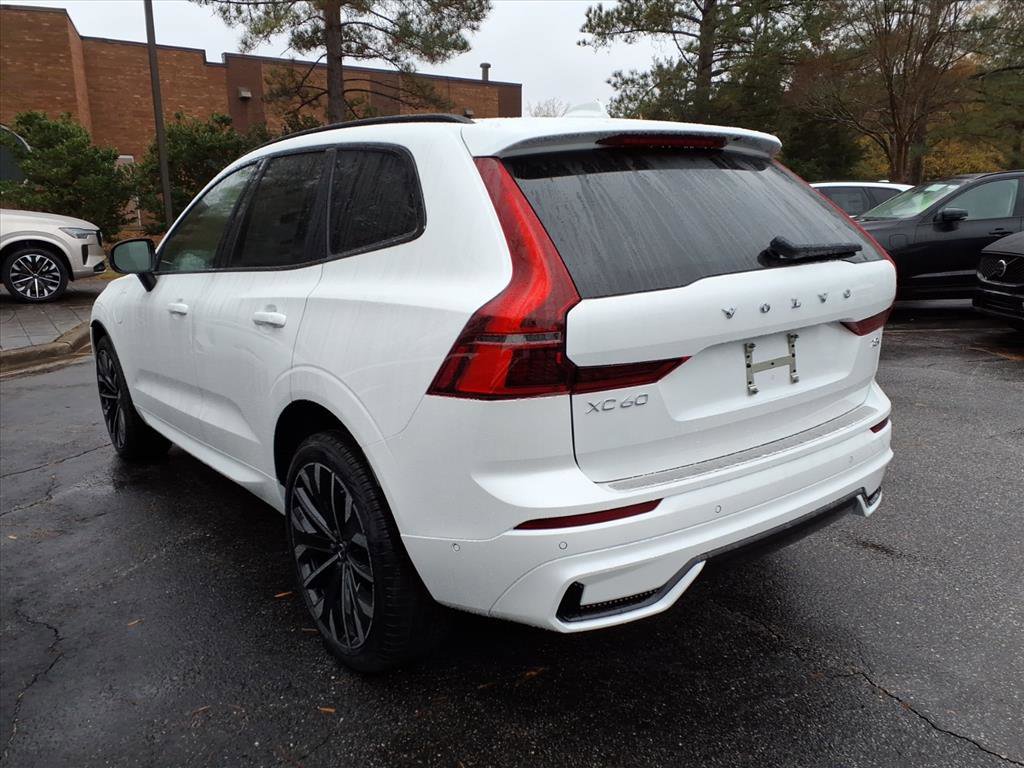 New 2026 Volvo XC60 T8 Ultra w/ Protection Package Premier image 8