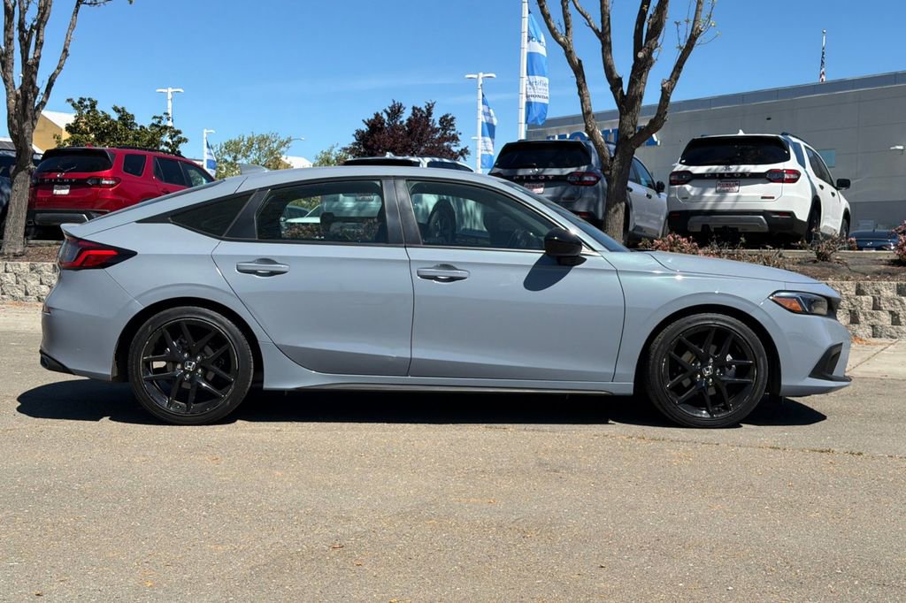 Certified 2022 Honda Civic Sport image 3