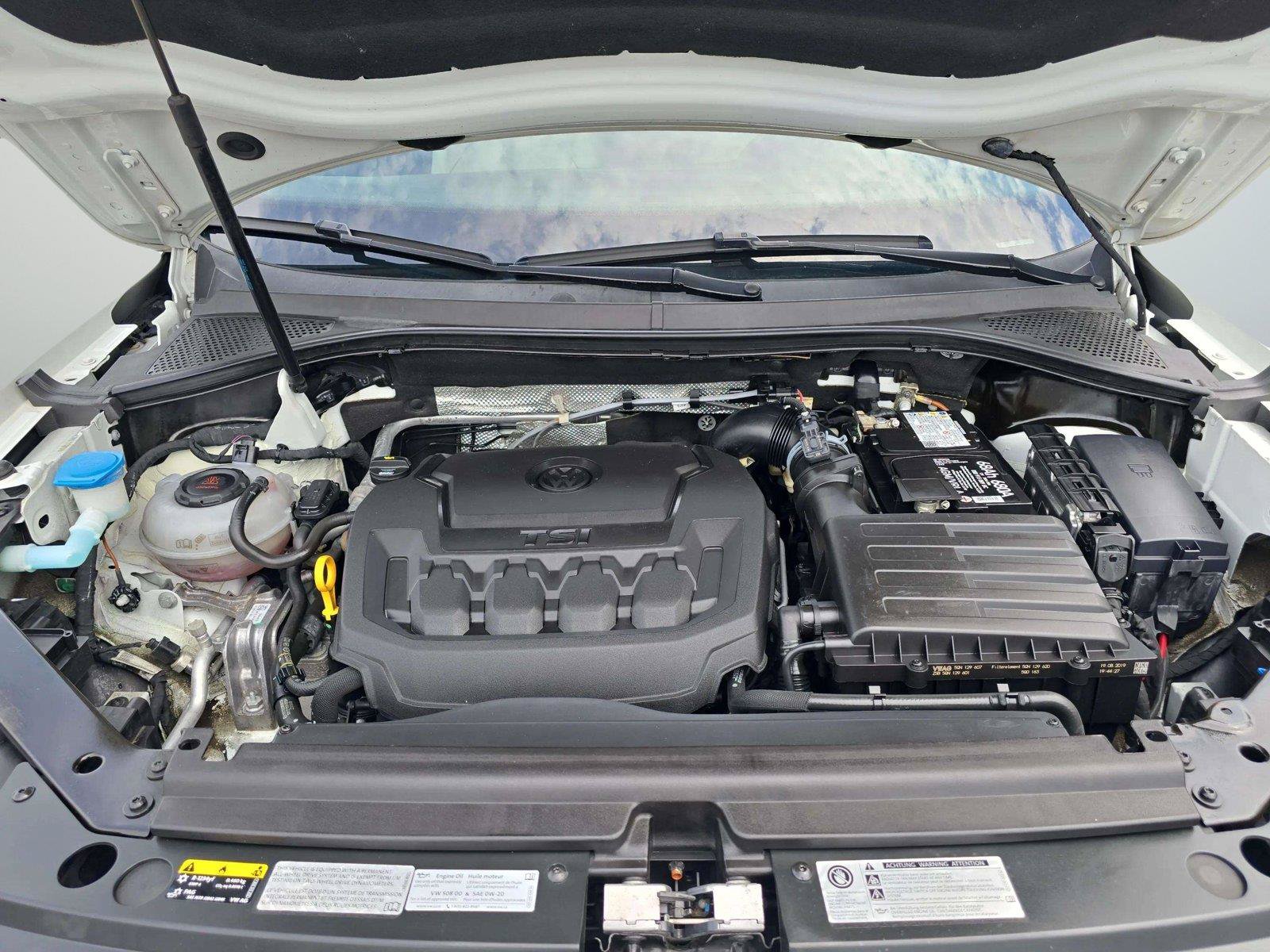 Used 2020 Volkswagen Tiguan SEL Premium R-Line w/ 3rd Row Seat Package AWD/4WD image 10