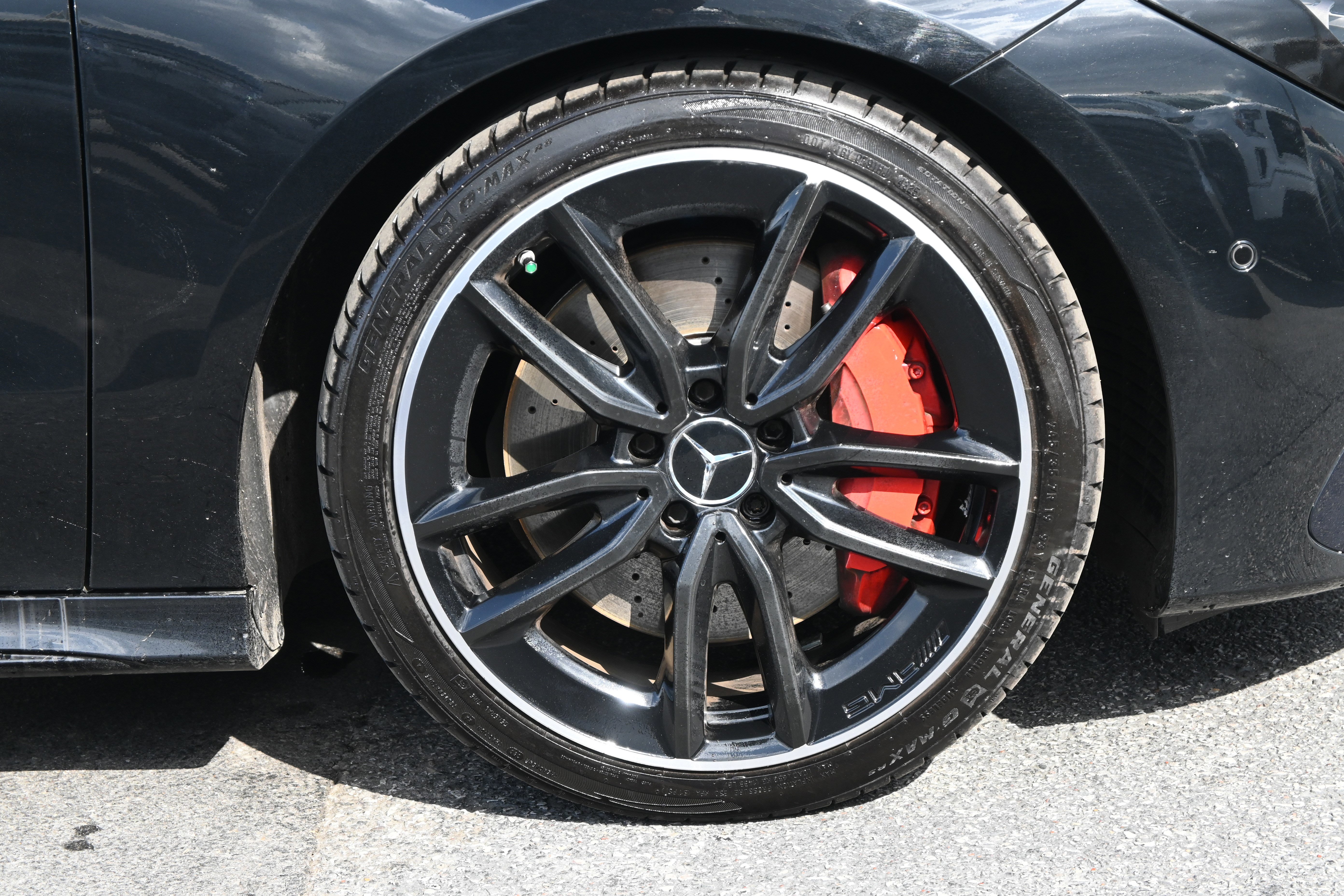 Used 2024 Mercedes-Benz CLA 35 AMG 4MATIC image 13