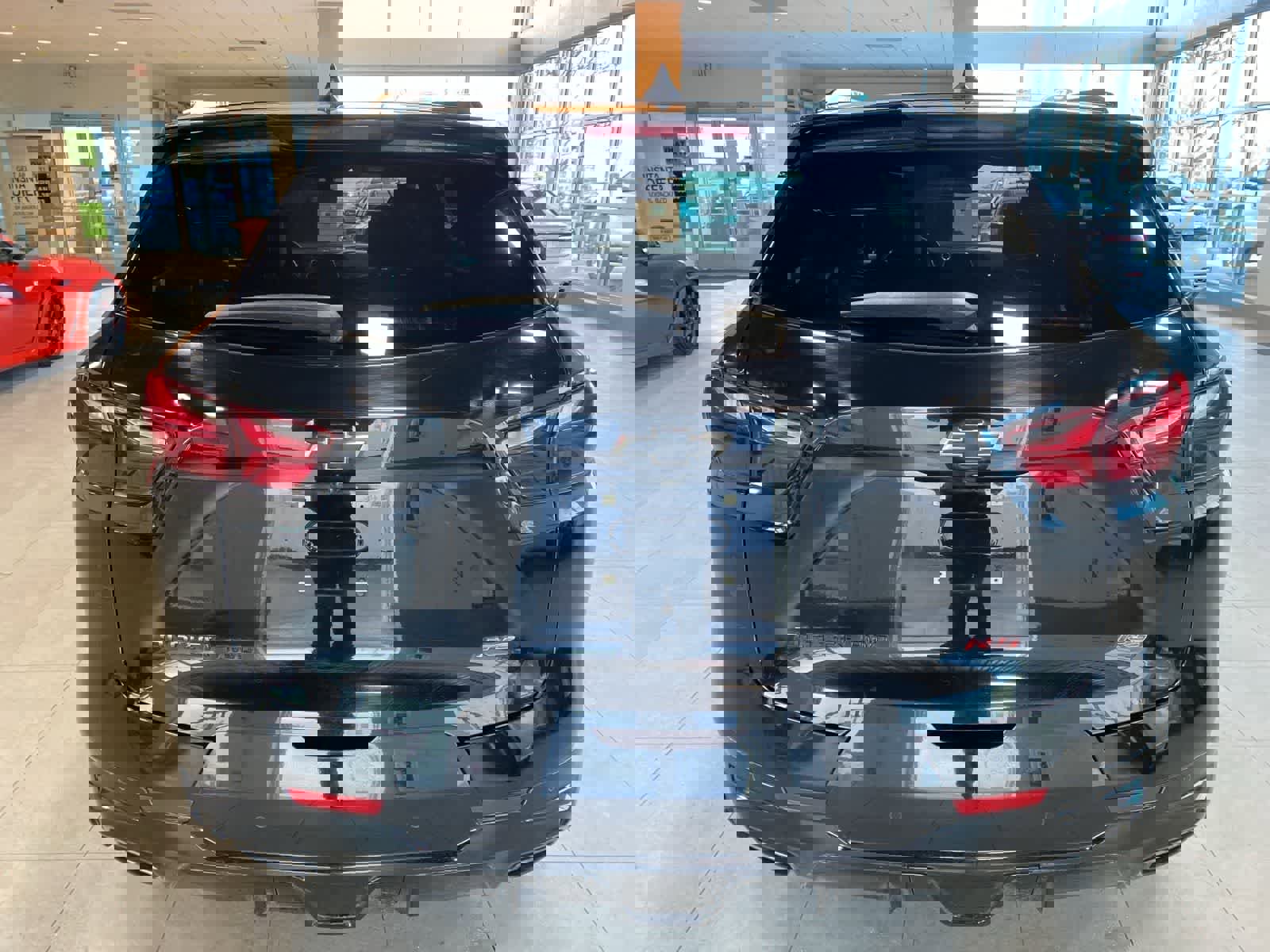 Used 2019 Chevrolet Blazer RS w/ Sun and Wheels Package image 4