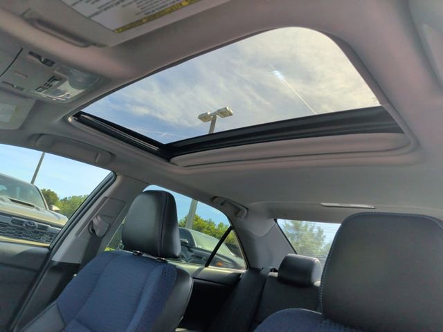 Used 2016 Toyota Camry SE FWD image 26