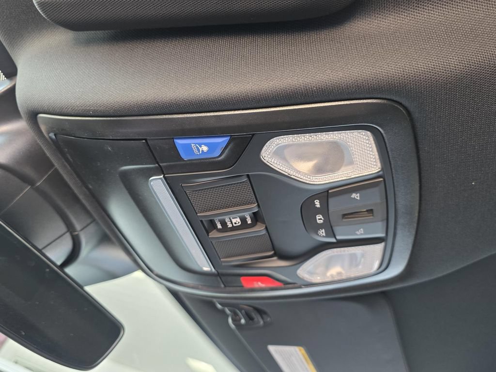 New 2026 RAM 3500 Tradesman AWD/4WD image 28