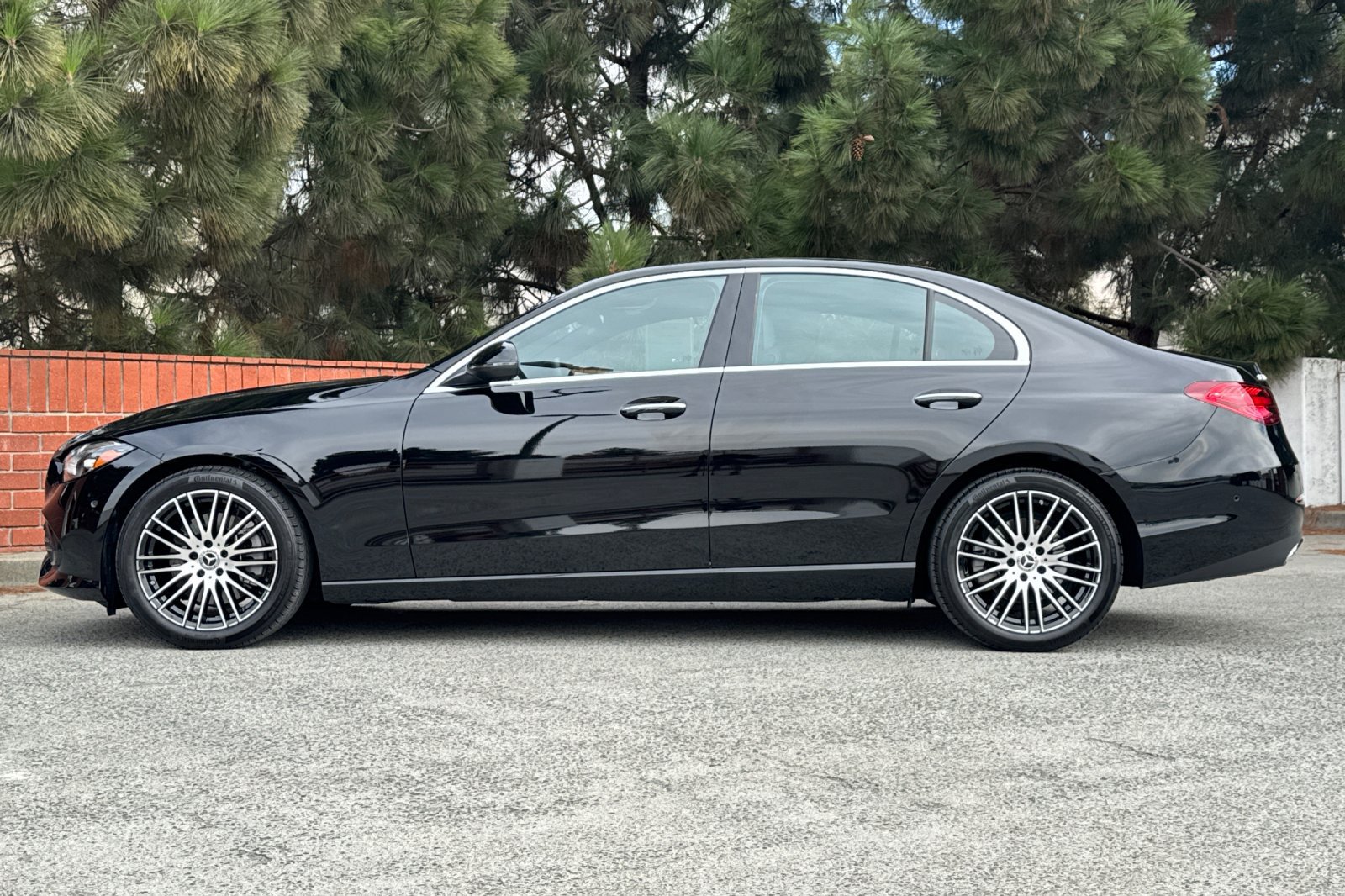 Used 2026 Mercedes-Benz C 300 Sedan image 7
