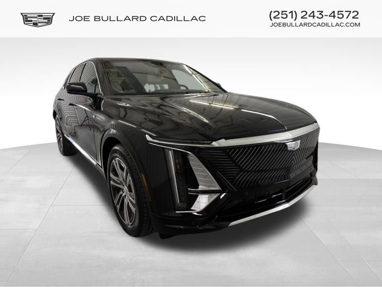 New 2025 Cadillac Lyriq Luxury