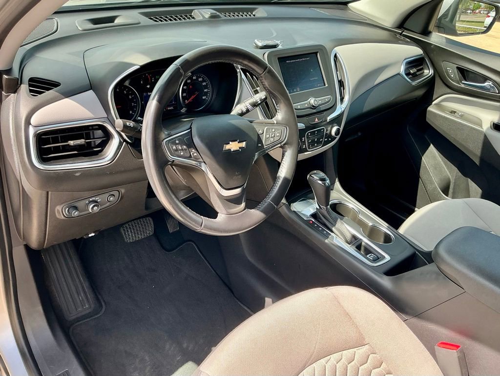 Used 2021 Chevrolet Equinox LT FWD image 39