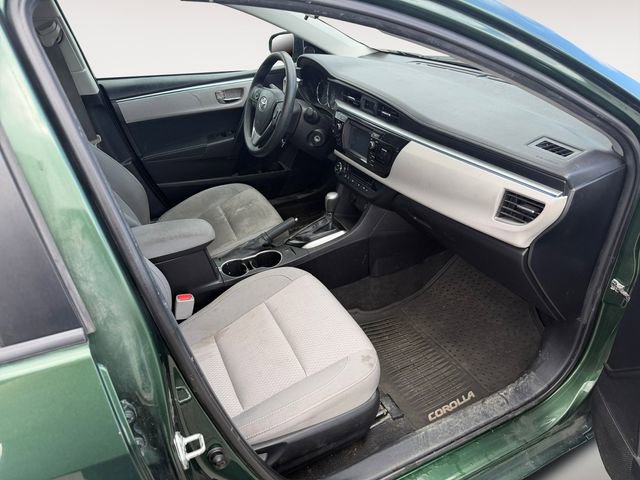 Used 2014 Toyota Corolla LE FWD image 15