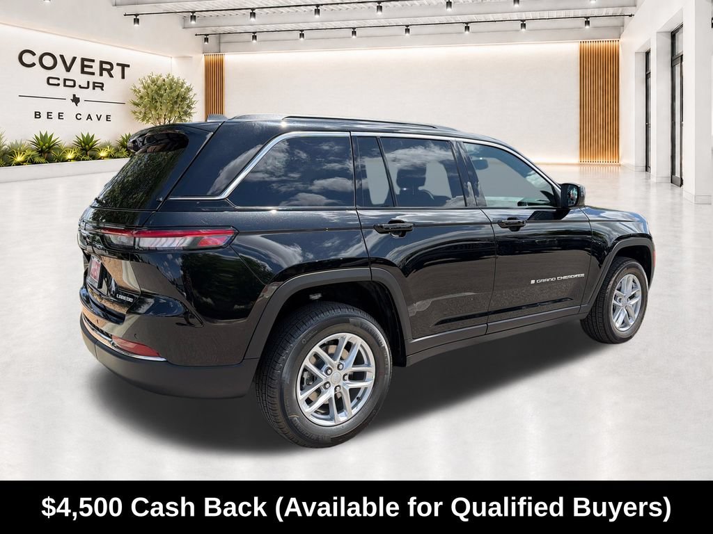 New 2026 Jeep Grand Cherokee Laredo w/ Trailer Tow Package RWD image 11