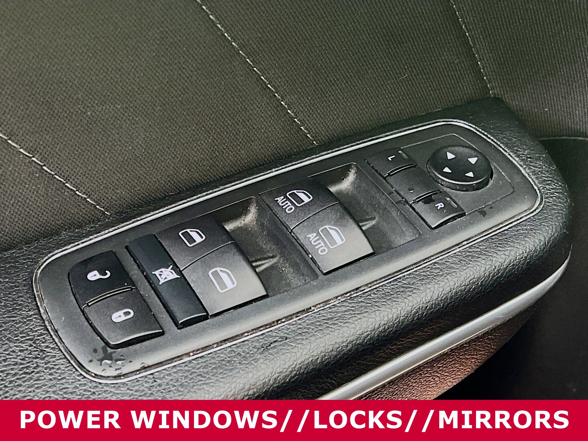 Used 2020 Dodge Charger R/T w/ Harman/Kardon Audio Group image 19