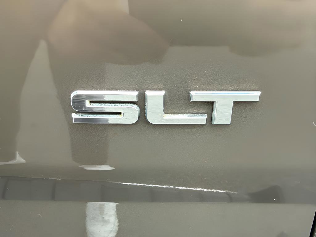 Used 2015 GMC Canyon SLT image 36