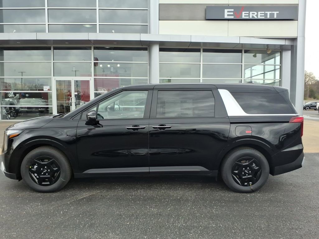 New 2026 Kia Carnival image 4