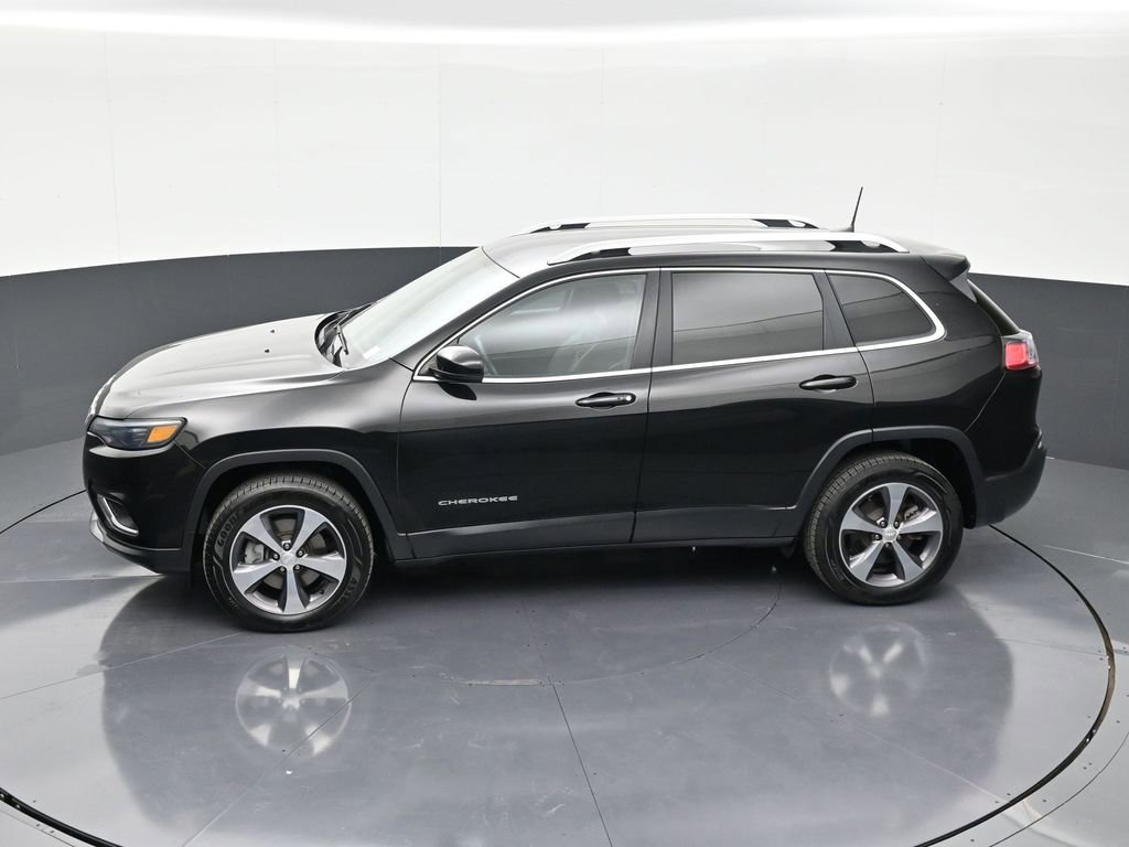 Used 2020 Jeep Cherokee Limited image 13
