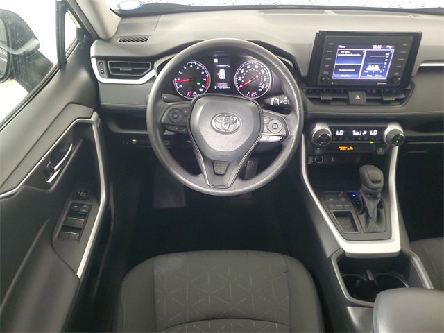 Used 2022 Toyota RAV4 XLE image 16