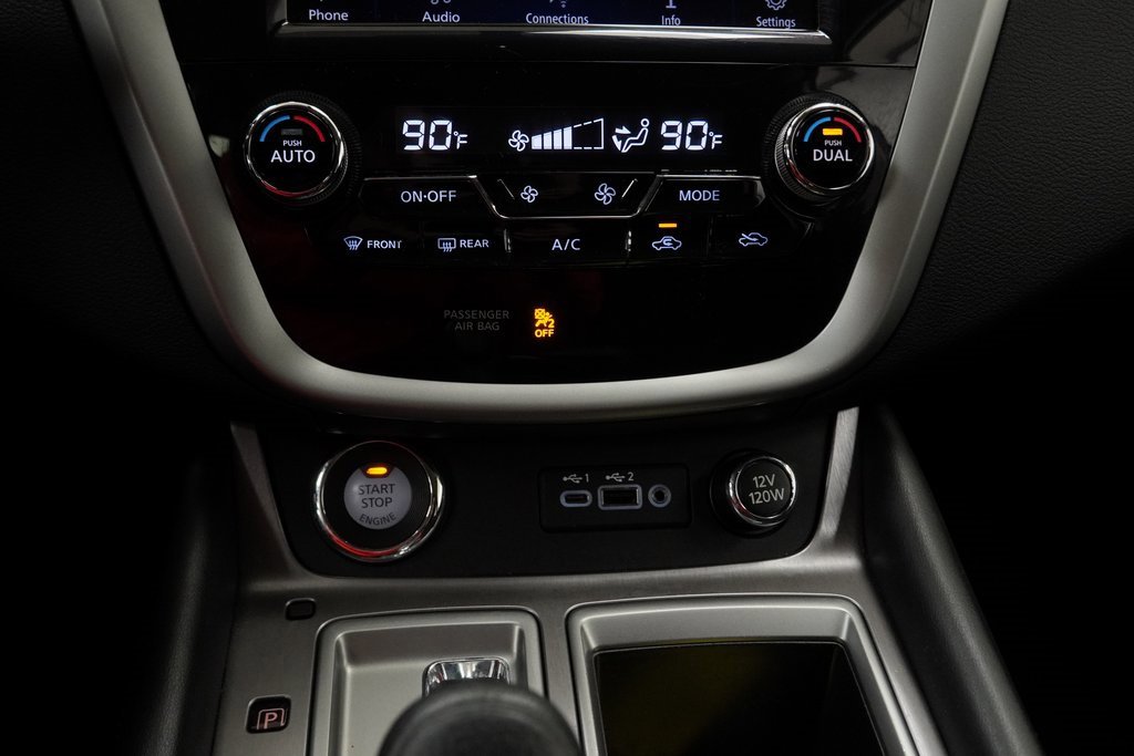 Used 2020 Nissan Murano S image 32