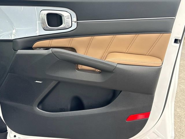 New 2026 Kia Sorento SX Prestige w/ Olive Brown Leather Package image 17