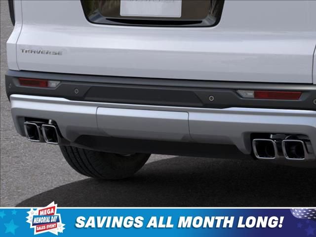 New 2025 Chevrolet Traverse LT w/ LPO, Floor Liner Package FWD image 14