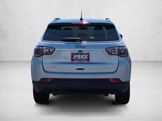 Used 2025 Jeep Compass Limited AWD/4WD image 6