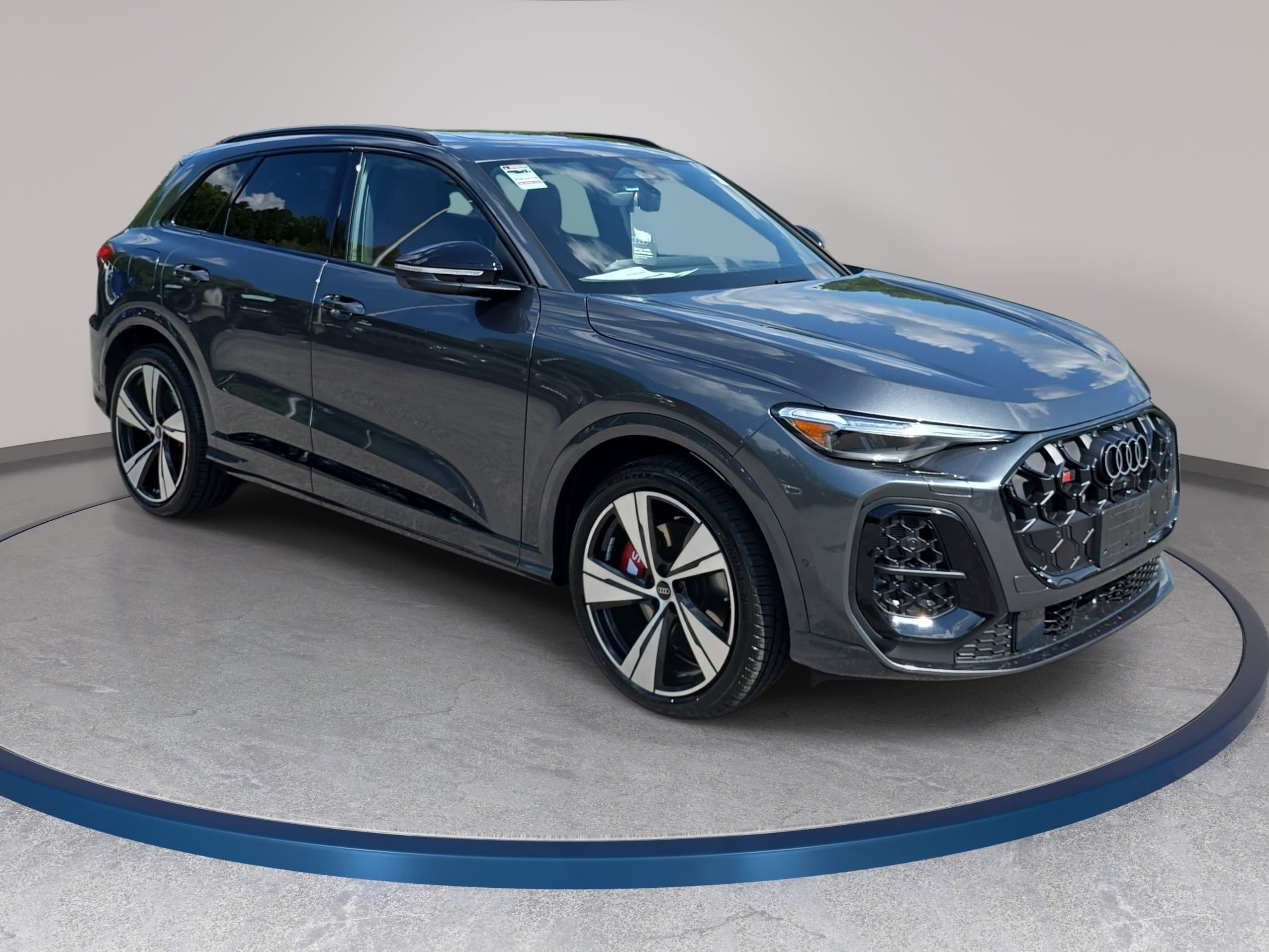 New 2026 Audi SQ5 Prestige AWD/4WD image 3