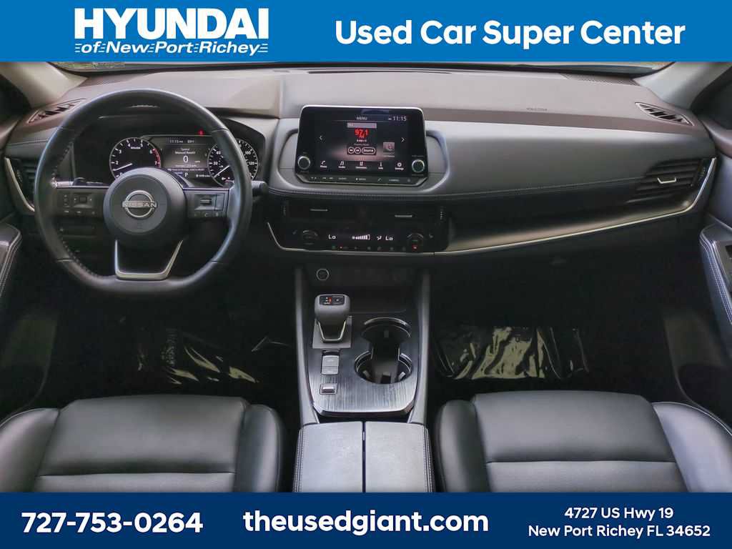 Used 2022 Nissan Rogue SV w/ SV Premium Package FWD image 17