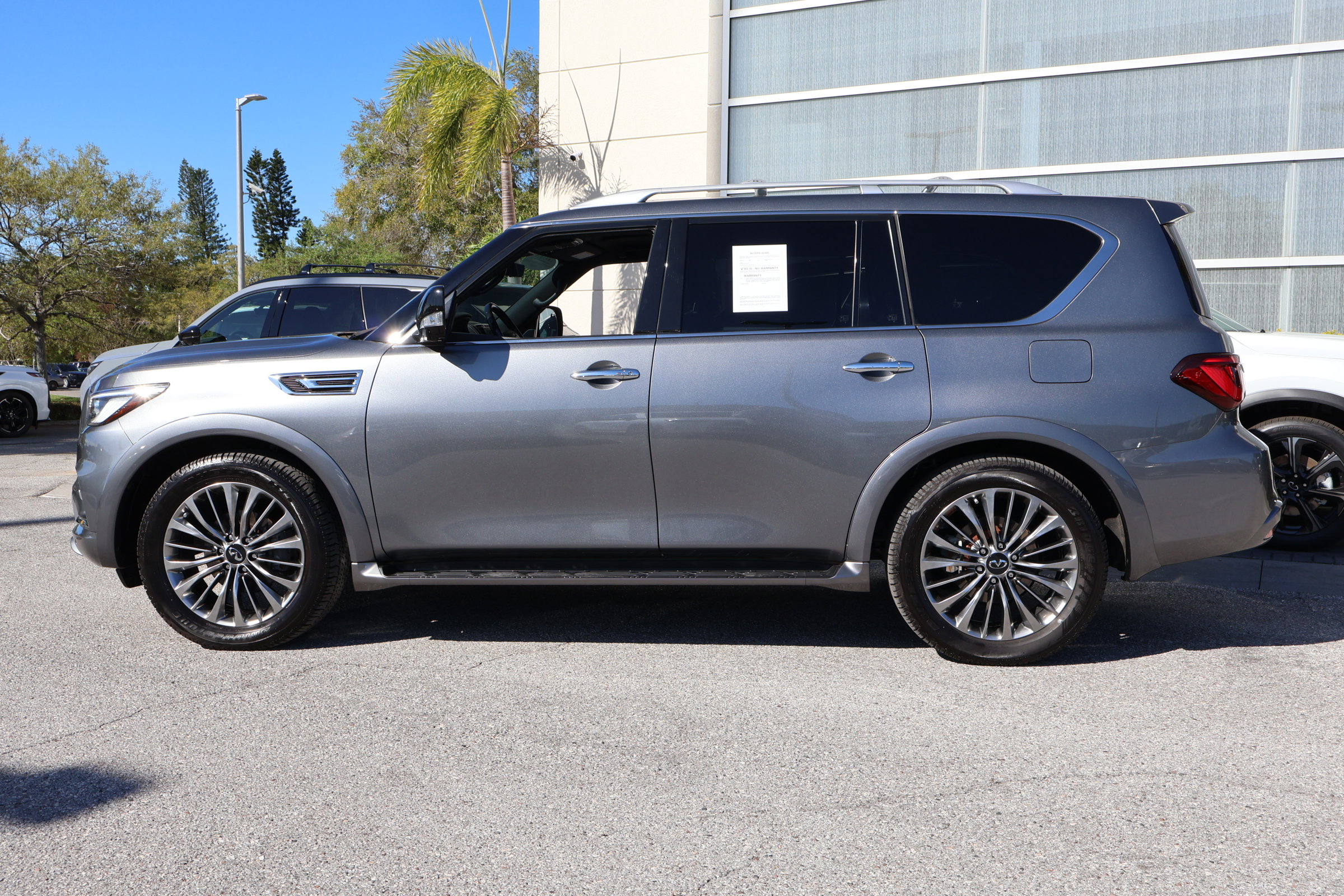 Certified 2021 INFINITI QX80 Sensory w/ All-Season Package image 6