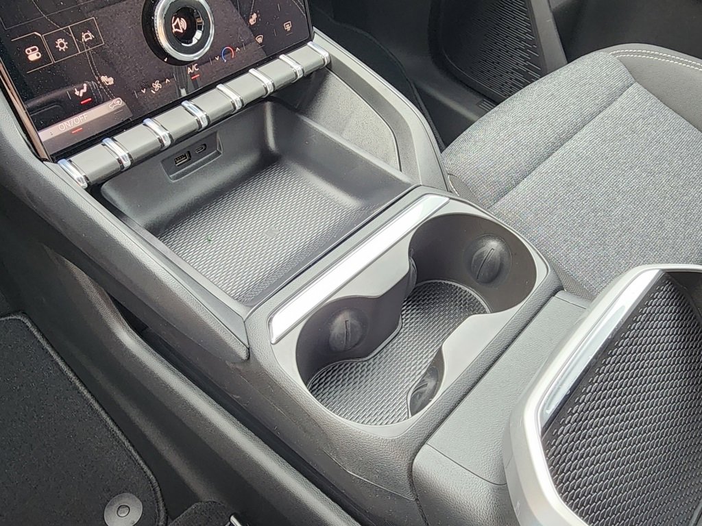 New 2026 GMC Terrain Elevation w/ Black Edition image 30