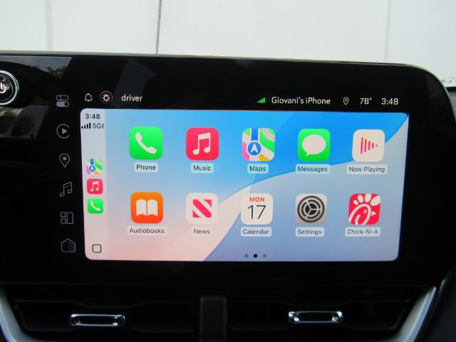 Used 2026 Chevrolet Equinox LT image 9