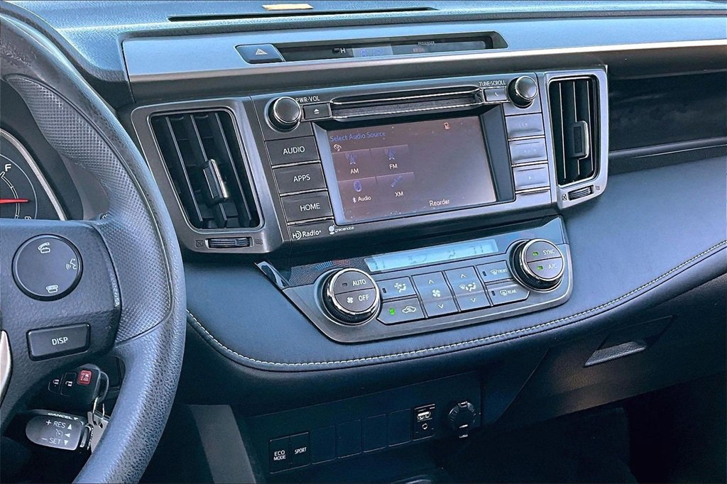 Used 2015 Toyota RAV4 XLE image 6