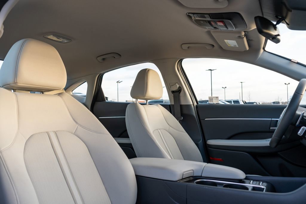 Used 2025 Hyundai Sonata SEL image 13