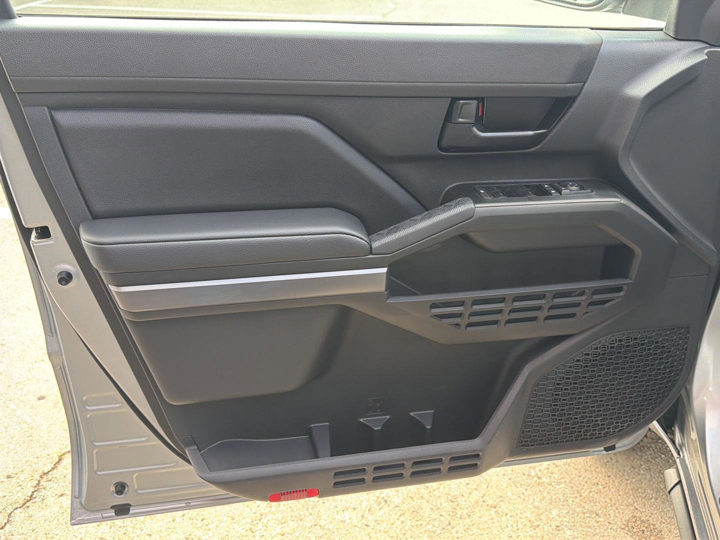 New 2026 Toyota Tacoma SR5 image 11