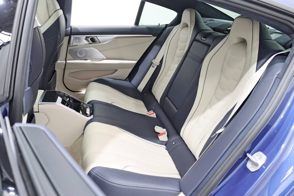 Used 2025 BMW ALPINA B8 xDrive Gran Coupe AWD/4WD image 35