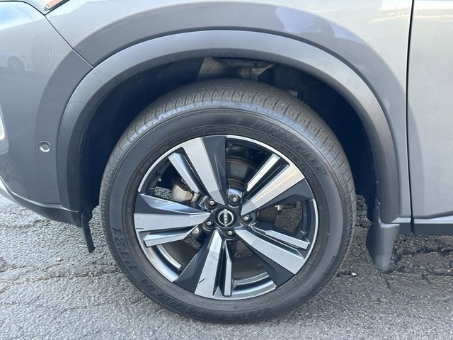 Used 2023 Nissan Rogue Platinum w/ Platinum Premium Package image 11