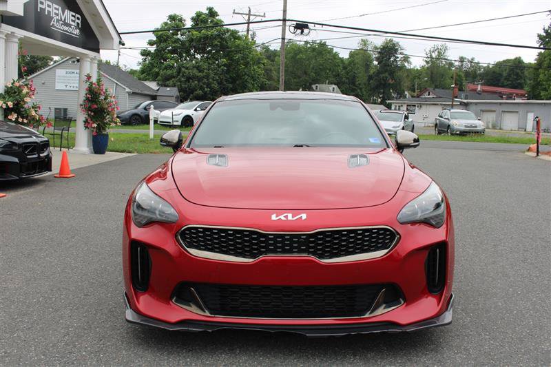 Used 2021 Kia Stinger GT2 RWD image 2