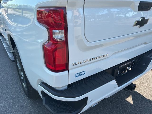 Used 2026 Chevrolet Silverado 1500 RST AWD/4WD image 13