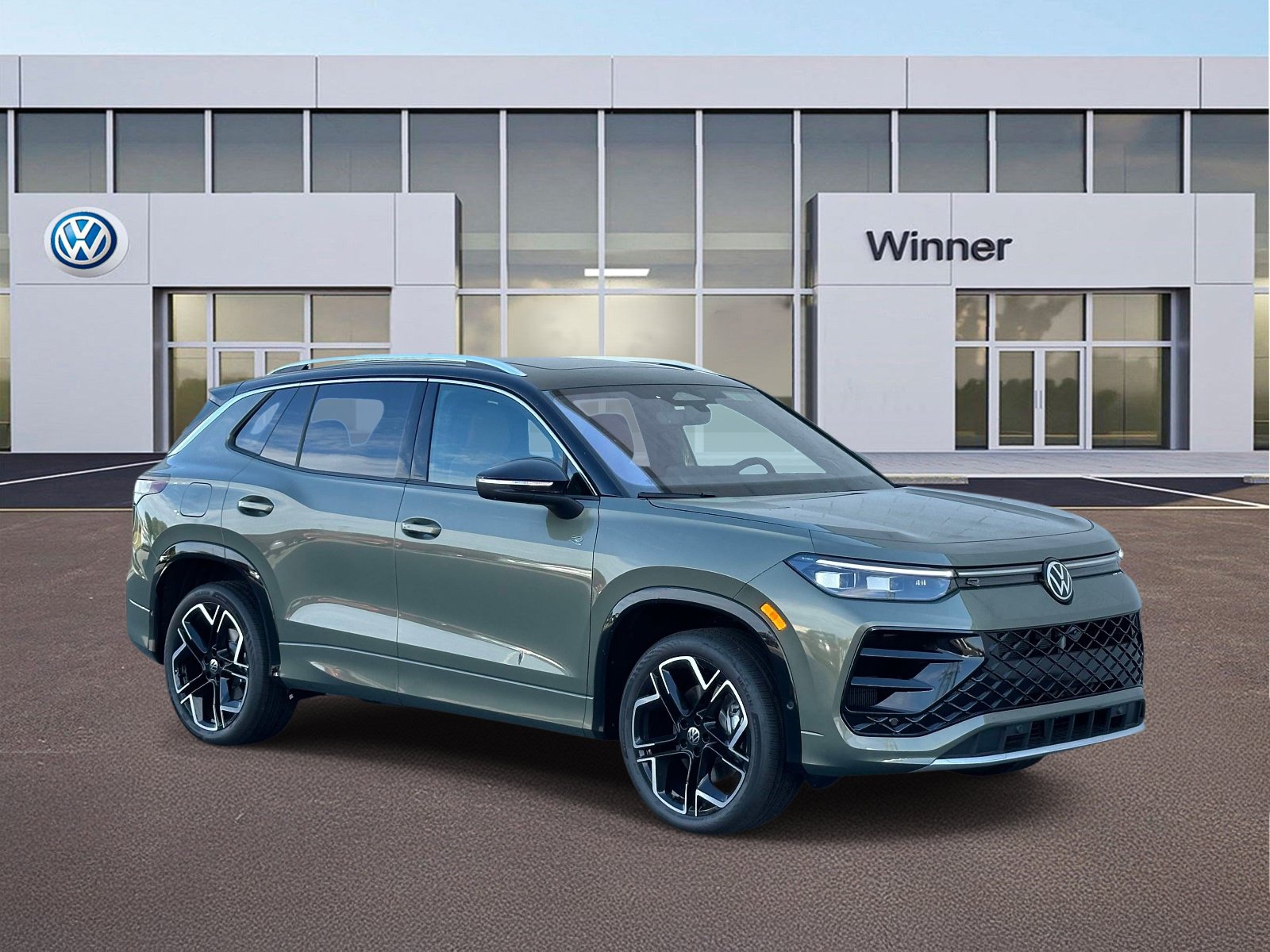 New 2026 Volkswagen Tiguan SEL R-Line AWD/4WD image 8