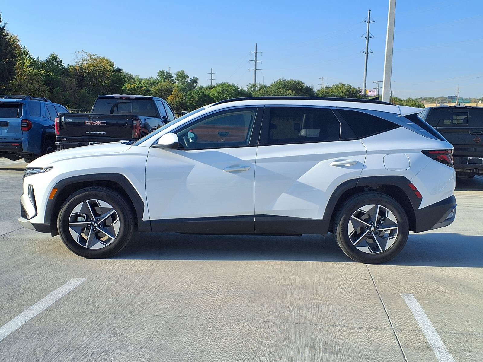 Used 2025 Hyundai Tucson SEL FWD image 6