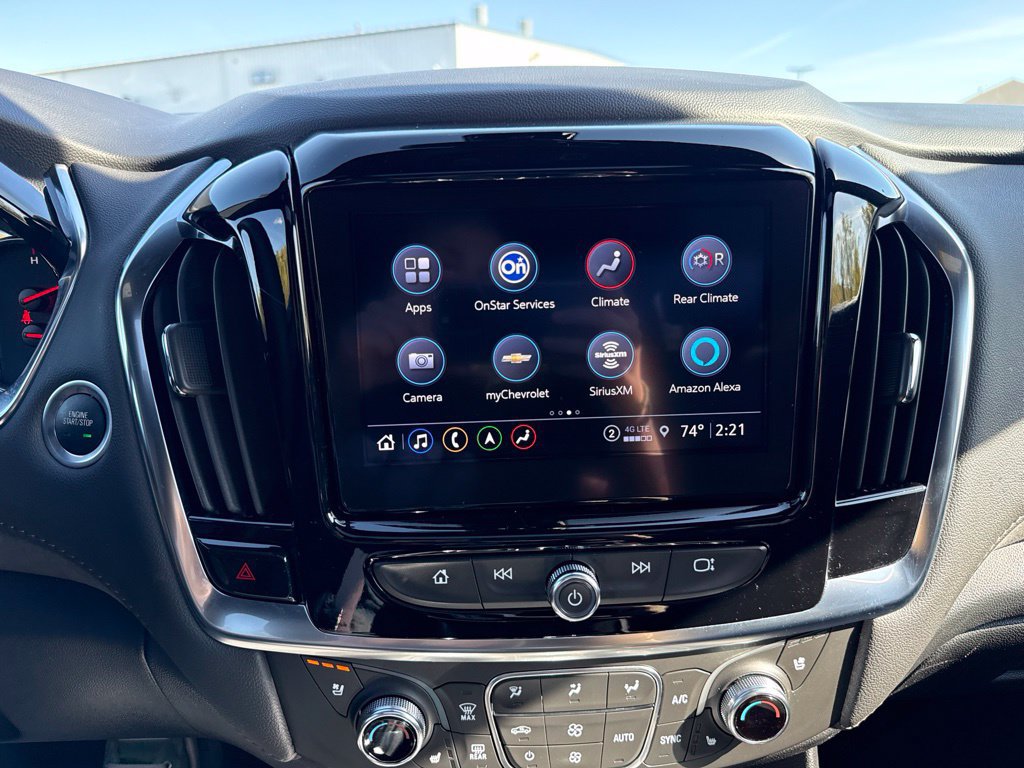 Used 2023 Chevrolet Traverse High Country AWD/4WD image 36
