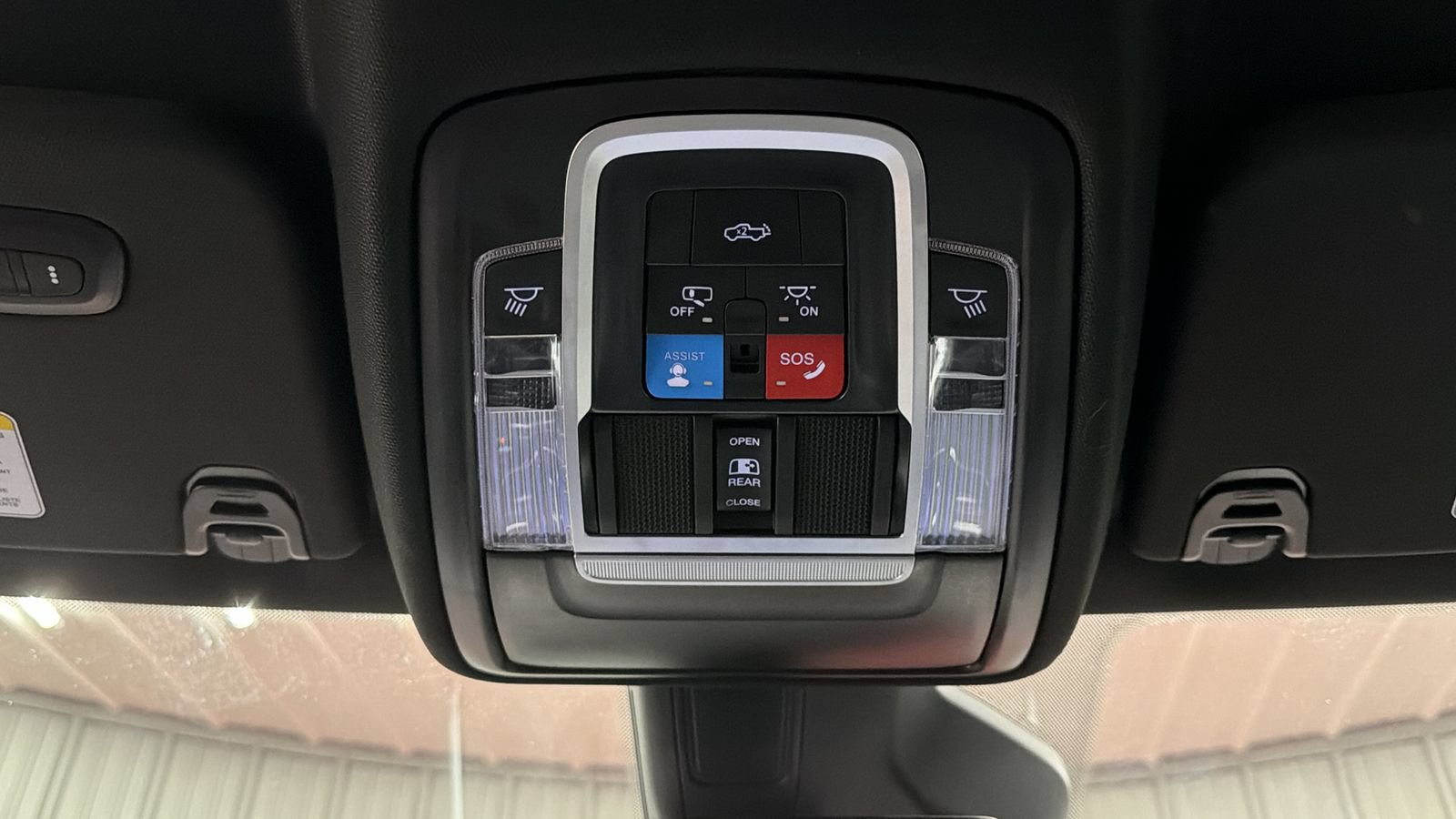 Used 2025 RAM 1500 Big Horn AWD/4WD image 35