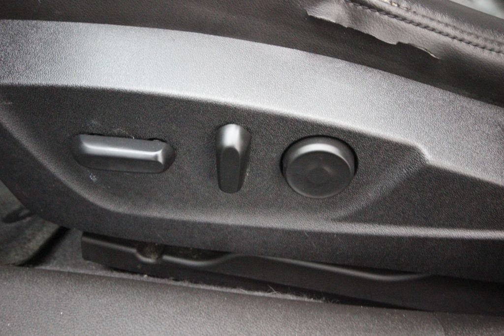 Used 2013 Chevrolet Malibu Eco w/ Power Convenience Package FWD image 13